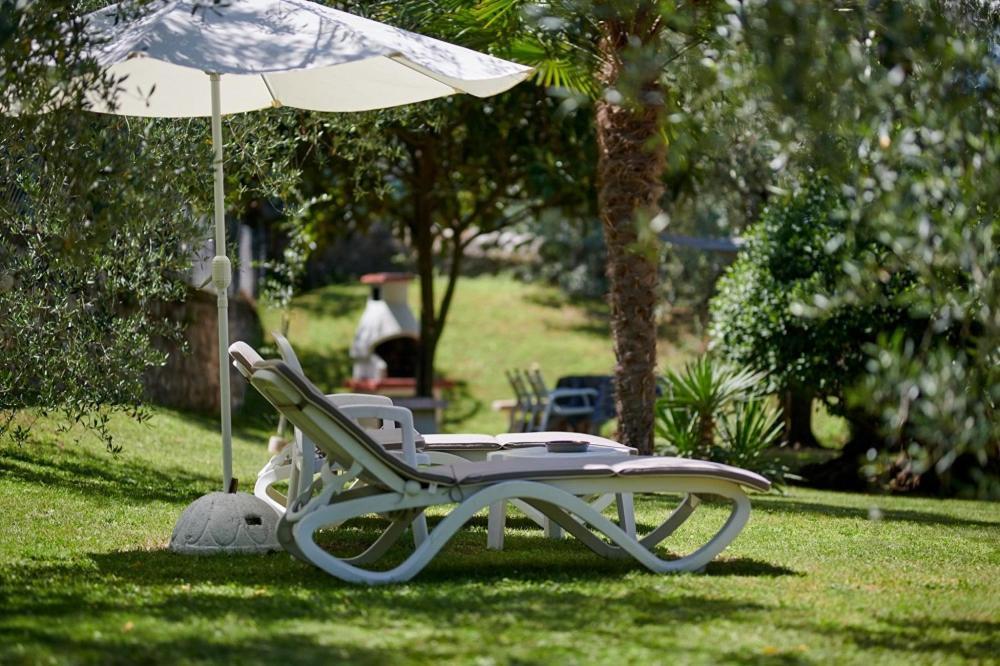 La Pervinca Apartments Malcesine Bagian luar foto