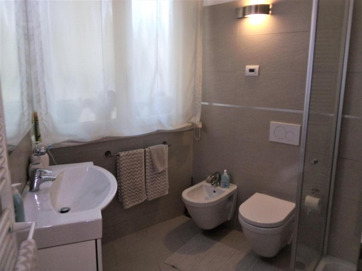 La Pervinca Apartments Malcesine Bagian luar foto