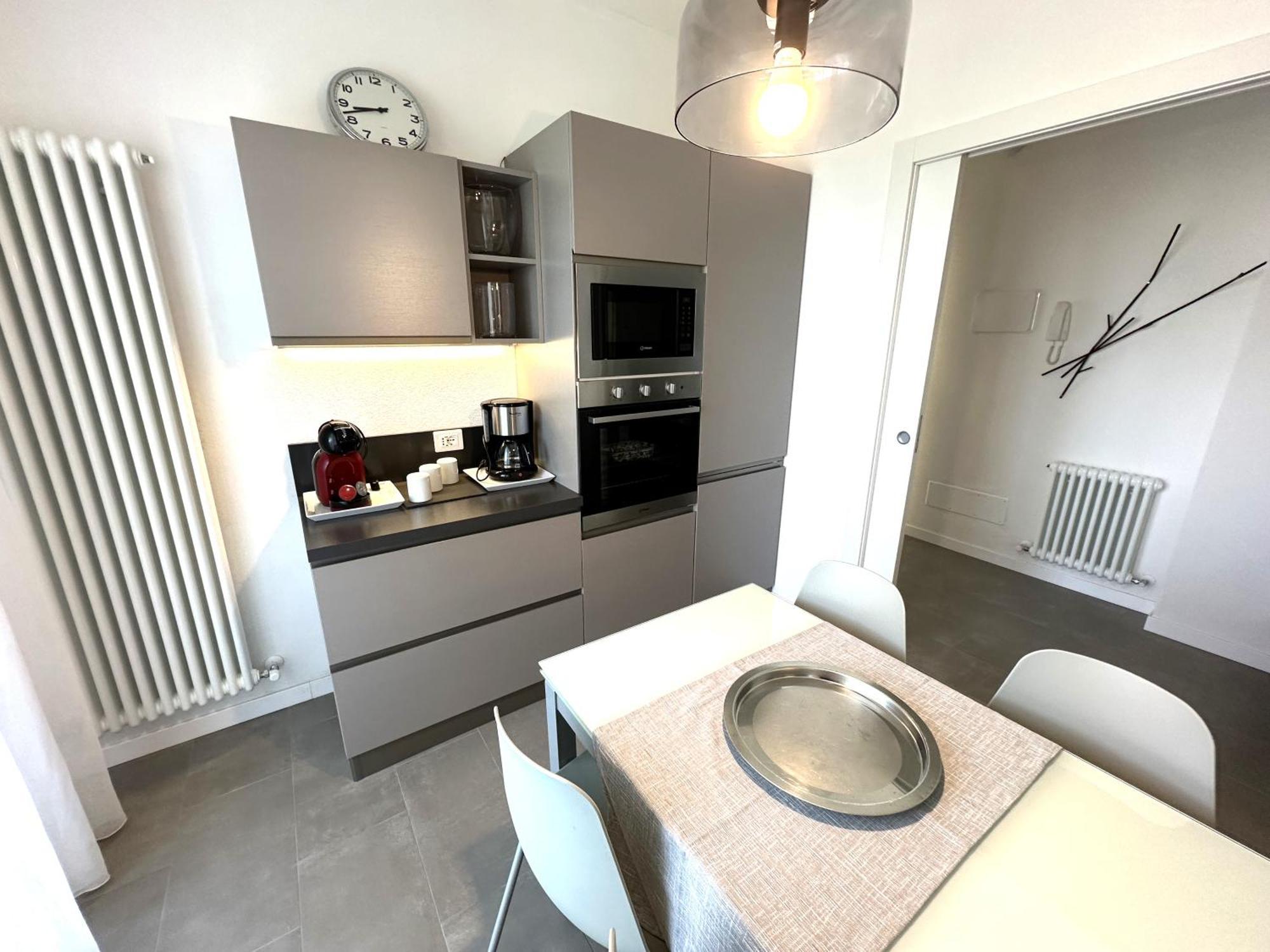La Pervinca Apartments Malcesine Bagian luar foto